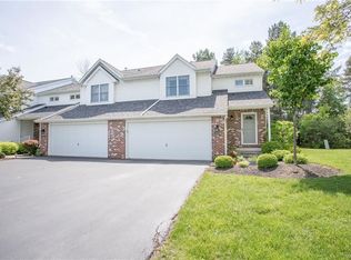 5415 Village Station Cir, Williamsville, NY
