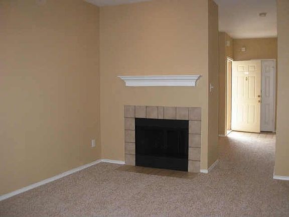 3rd image of 3212 Donnelly Cir #5