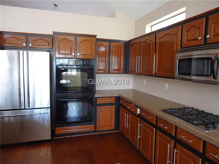 1108 Ventura Hills St — Photo 40
