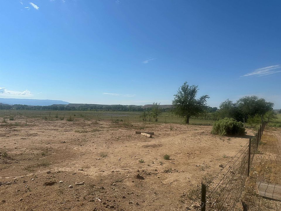 2nd image of 32 Road