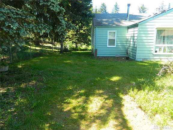 4th image of 22116 62nd Ave E