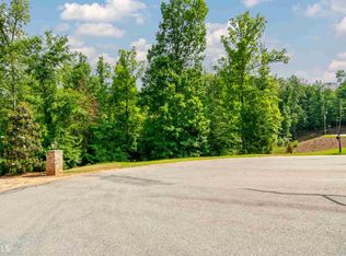 312 Freedom Dr #C28, Forsyth, GA 31029