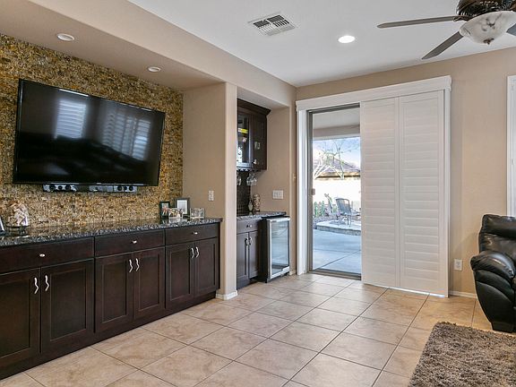 5th image of 40915 N Prestancia Dr