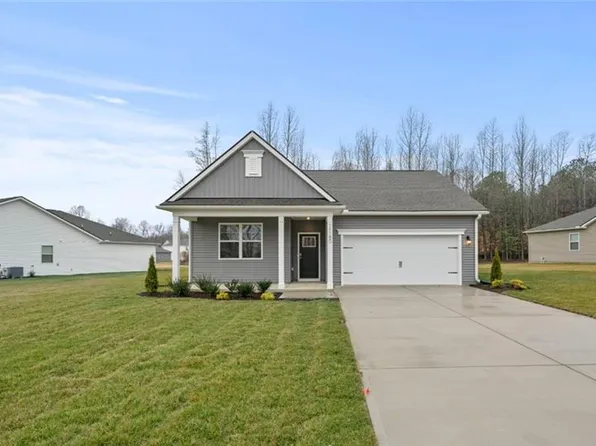 128 Gallop Way, Yorktown, VA 23690