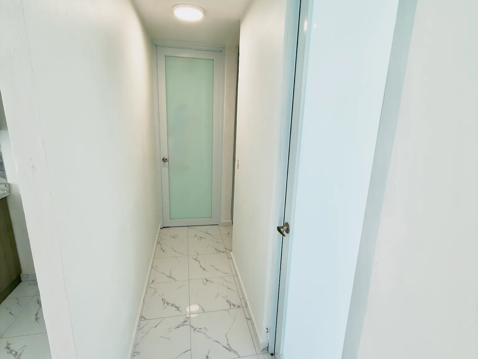 2 bed, $950 — Photo 2