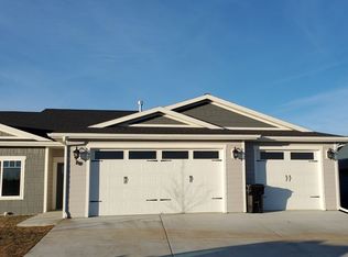 827 Mission Oaks Dr, Billings, MT 59105
