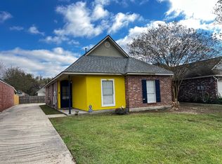 5535 Ducros Dr, Baton Rouge, LA 70820