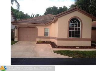 10337 Coventry Ct, Boca Raton, FL 33428