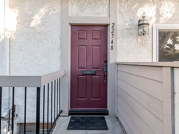 3rd image of 22748 Cypress St