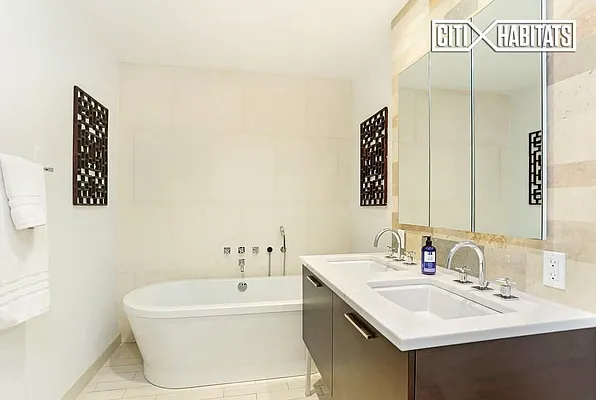 Sold by Citi Habitats | media 6