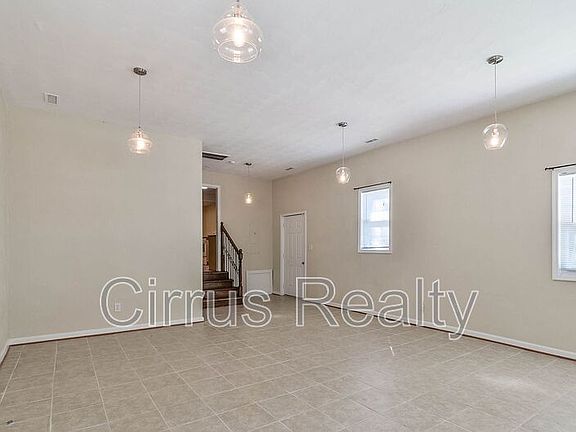 5th image of 1126 44th St