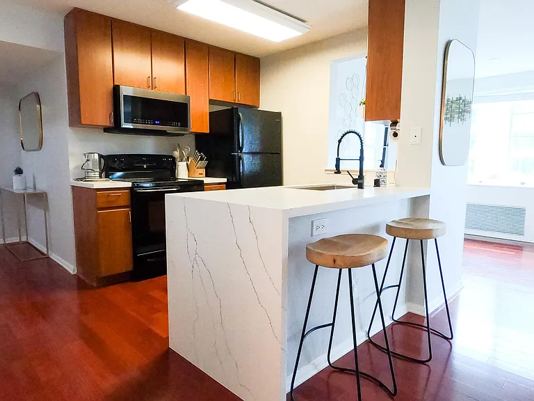 1435 India St #407 — Photo 12