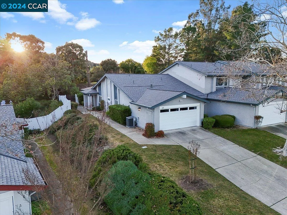 157 Rosario Ct photo 1
