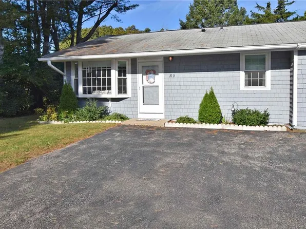 10 D North Castle Way, Charlestown, RI 02813