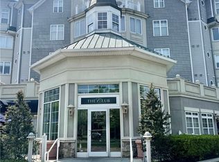 1220 Round Pointe Dr, Haverstraw, NY 10927