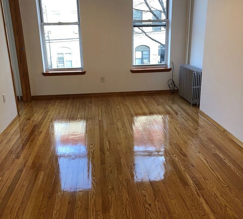 2nd image of 589 Morgan Ave APT 2F