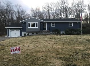 20 Jayne Ter, Ringwood, NJ 07456