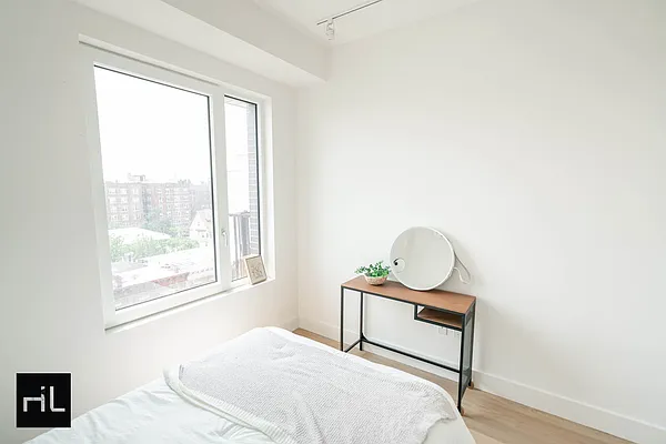 Rented by Highline Residential | media 8