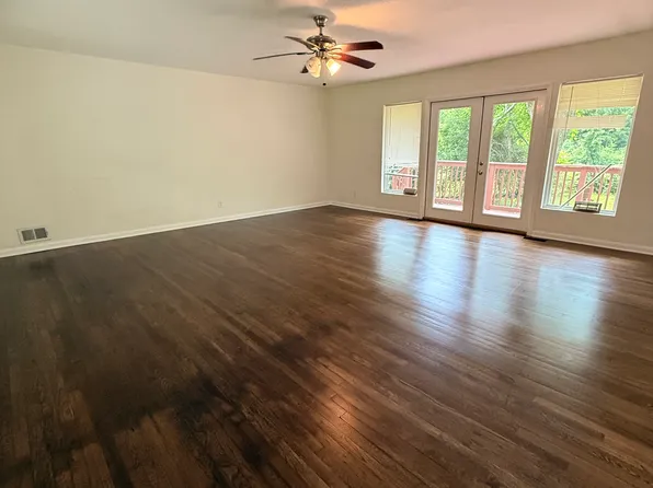 4078 Flintridge Dr, Stone Mountain, GA 30083