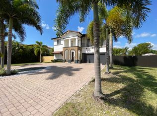 19894 SW 129th Ct, Miami, FL 33177