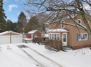 1994 New St, Ontario, NY 14519