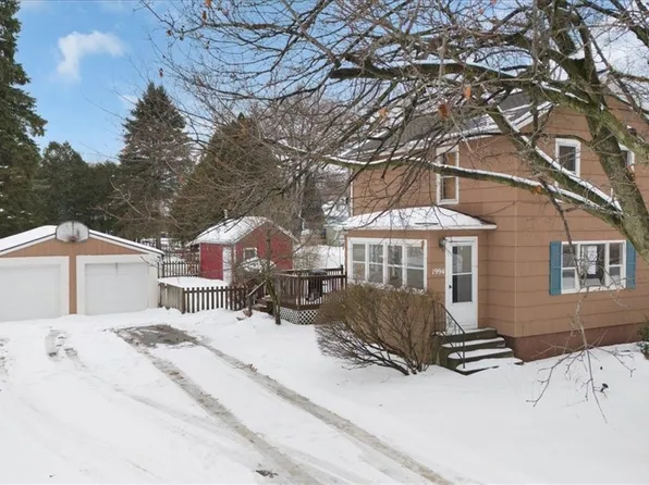1994 New St, Ontario, NY 14519