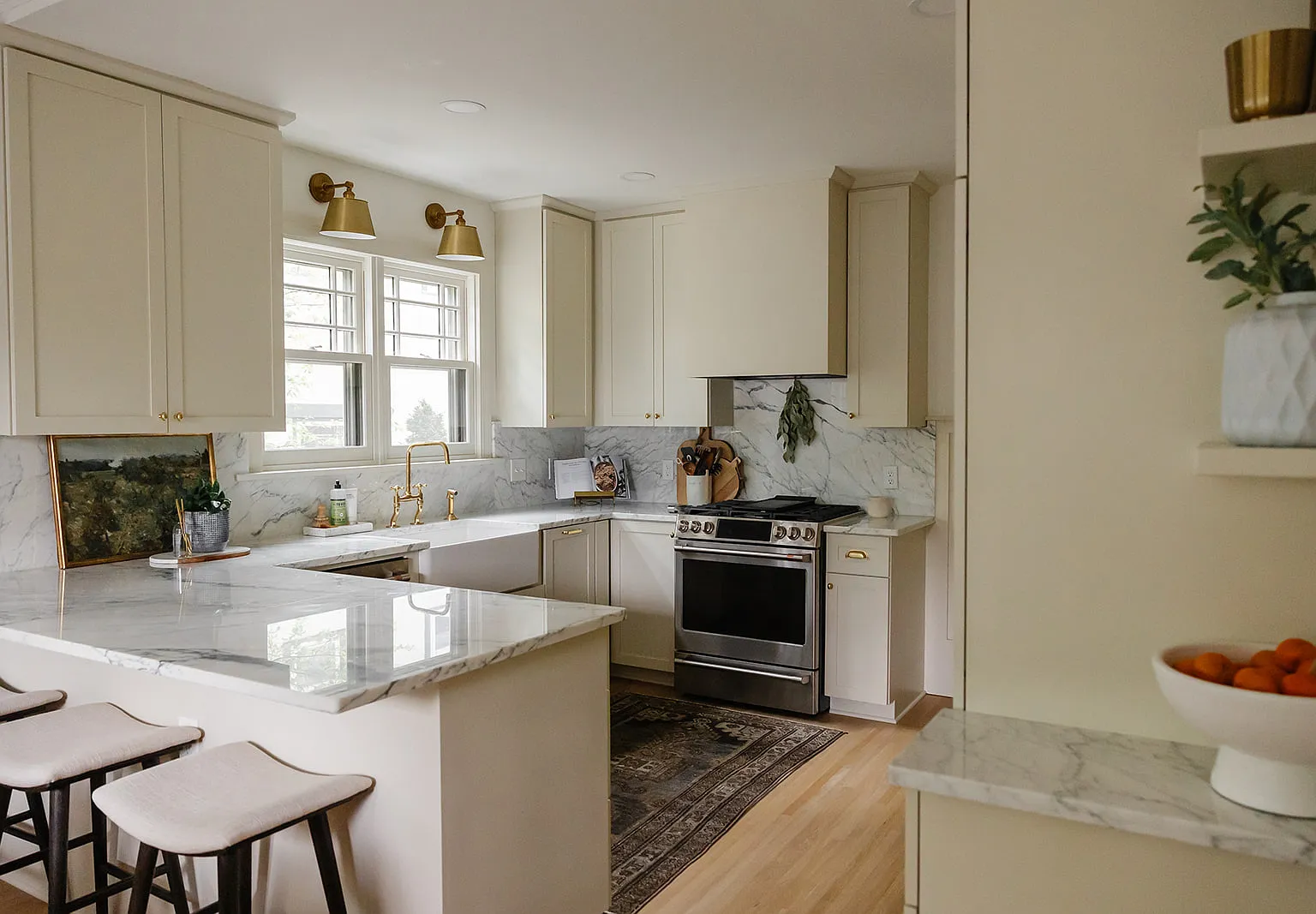 4 bed, 2614 sqft, $6,495 — Photo 2