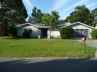96 Berkshire Ln, Palm Coast, FL 32137