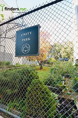 Rented by Clove Realty LLC | media 21