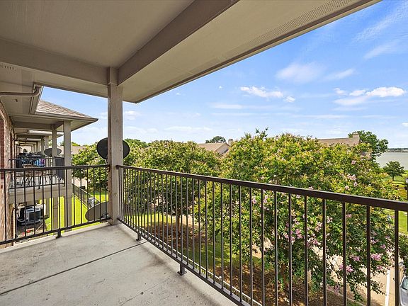 4th image of 1873 Signal Ridge Pl