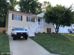20 Oak Dr, Stafford, VA
