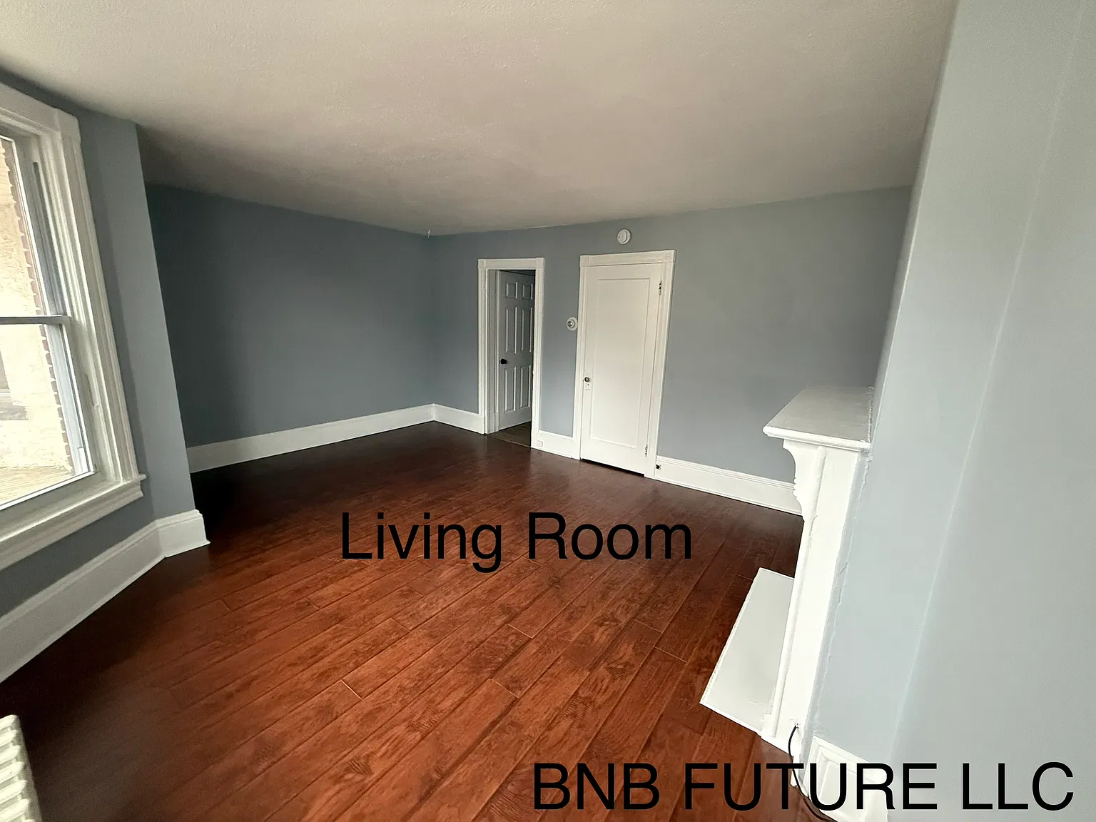3 bed, $1,400 — Photo 1