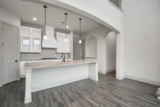 22368 Misty Woods Ln — Photo 5