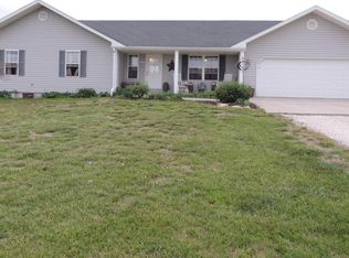 12323 Lang Rd, Boonville, MO 65233