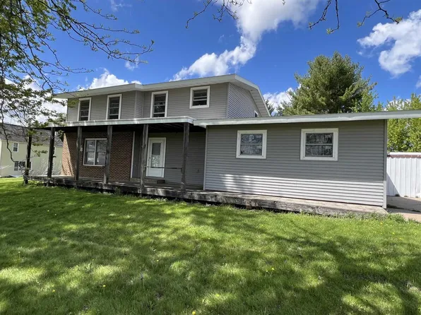 61890 County Road N, Prairie Du Chien, WI 53821