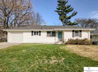 4925 N 53rd St, Omaha, NE 68104