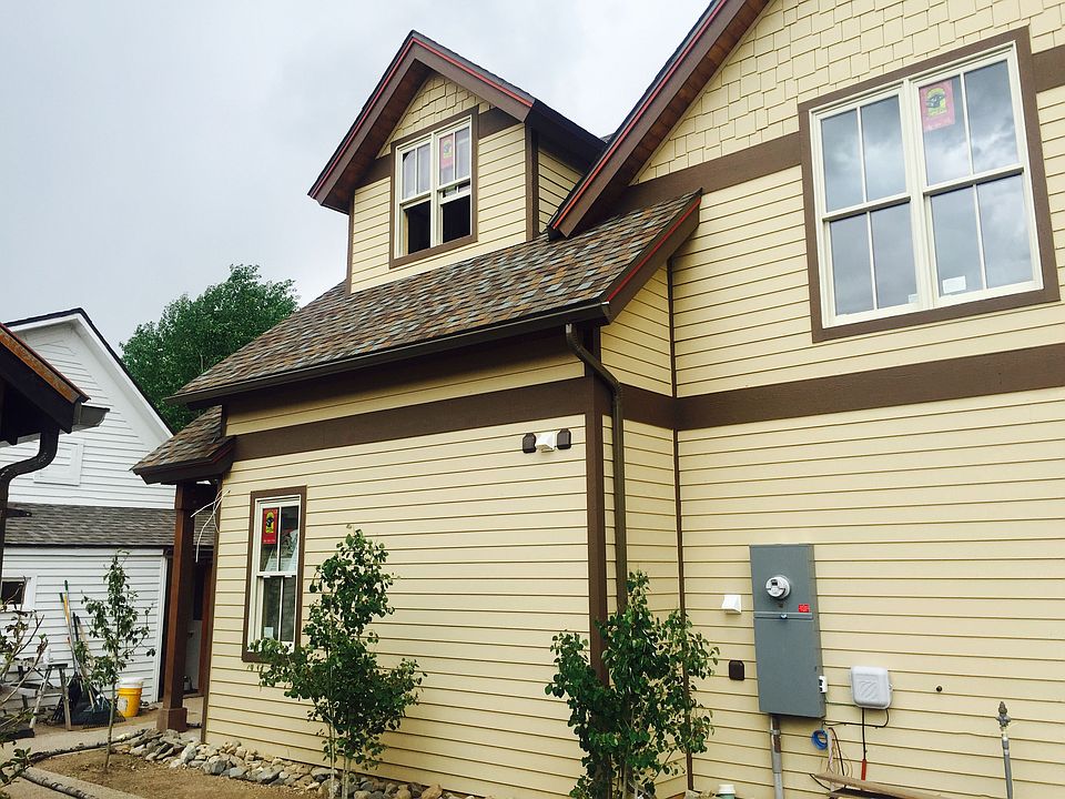2nd image of 302-3a N Main Street