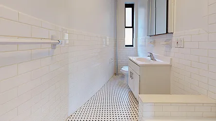 Rented by Bond New York