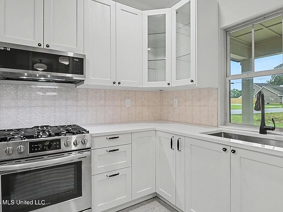 4th image of 87001 Beaux Vue Ct