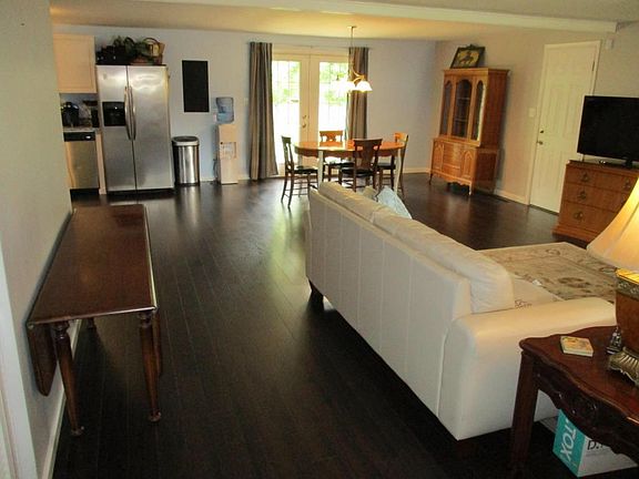 2nd image of 6881 Shaulis Dr