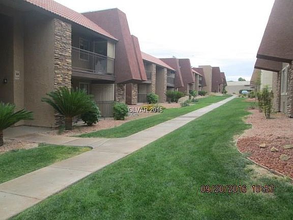 2nd image of 4450 Sandy River Dr Unit 97
