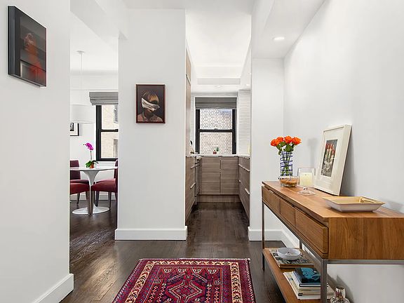 2nd image of 11 E 87th St Penthouse B