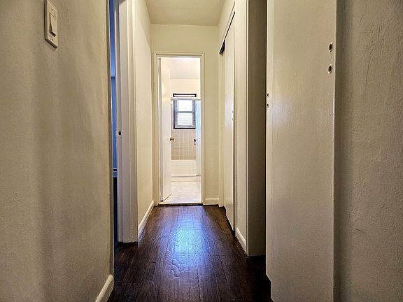 5th image of 275 Hoym St APT 1K