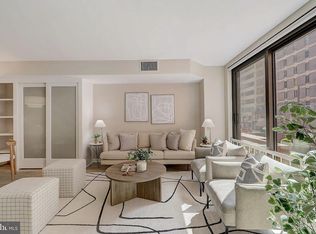1099 22nd St NW APT 201, Washington, DC 20037