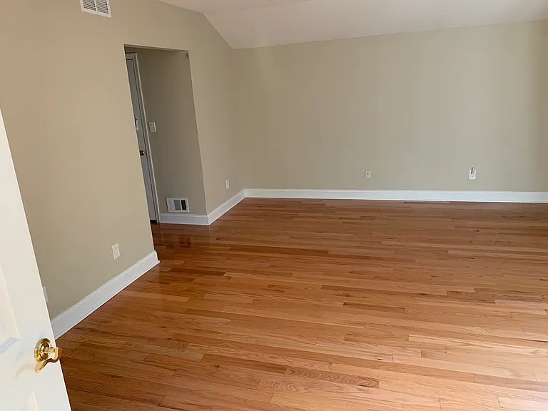 501 Sayre Dr — Photo 9