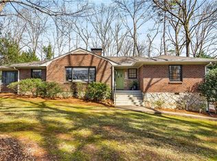 2216 Azalea Cir, Decatur, GA 30033