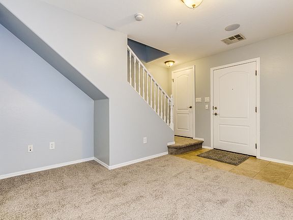 5th image of 2625 S Balsam Dr