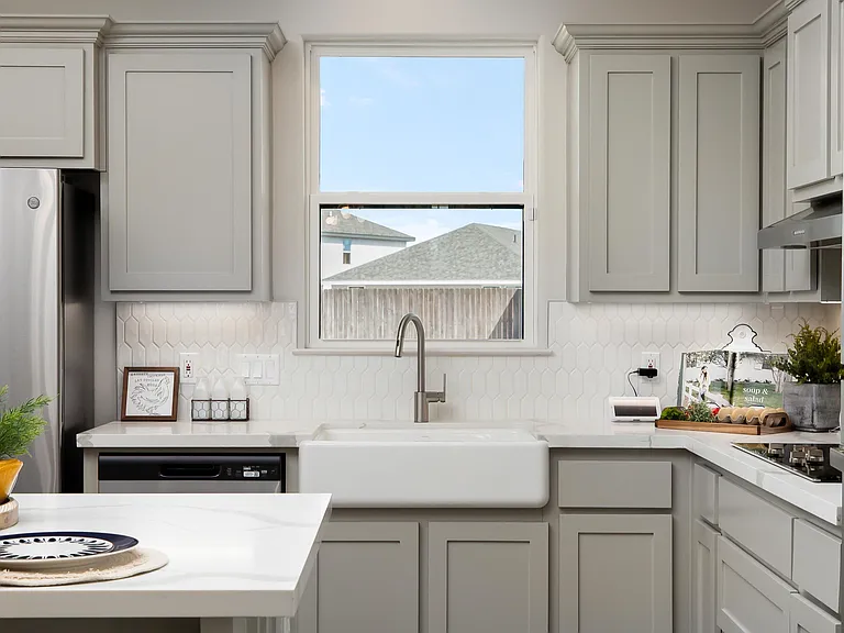 14200 Belterra Dr — Photo 38