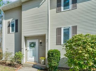 110 Spring Ln #110, Suffield, CT 06078