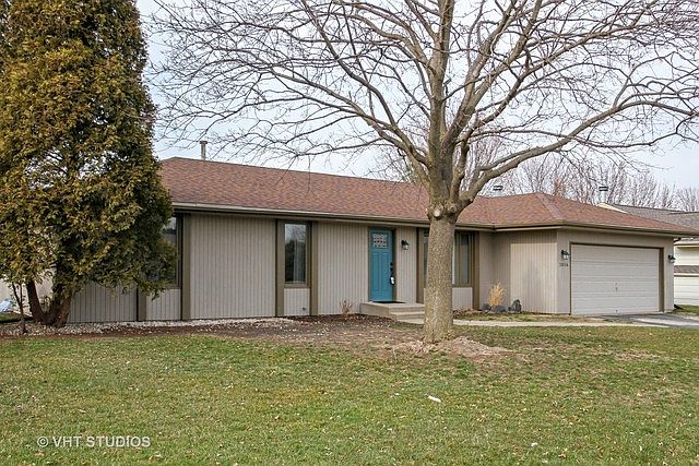 1st image of 1016 Ashdown Pl